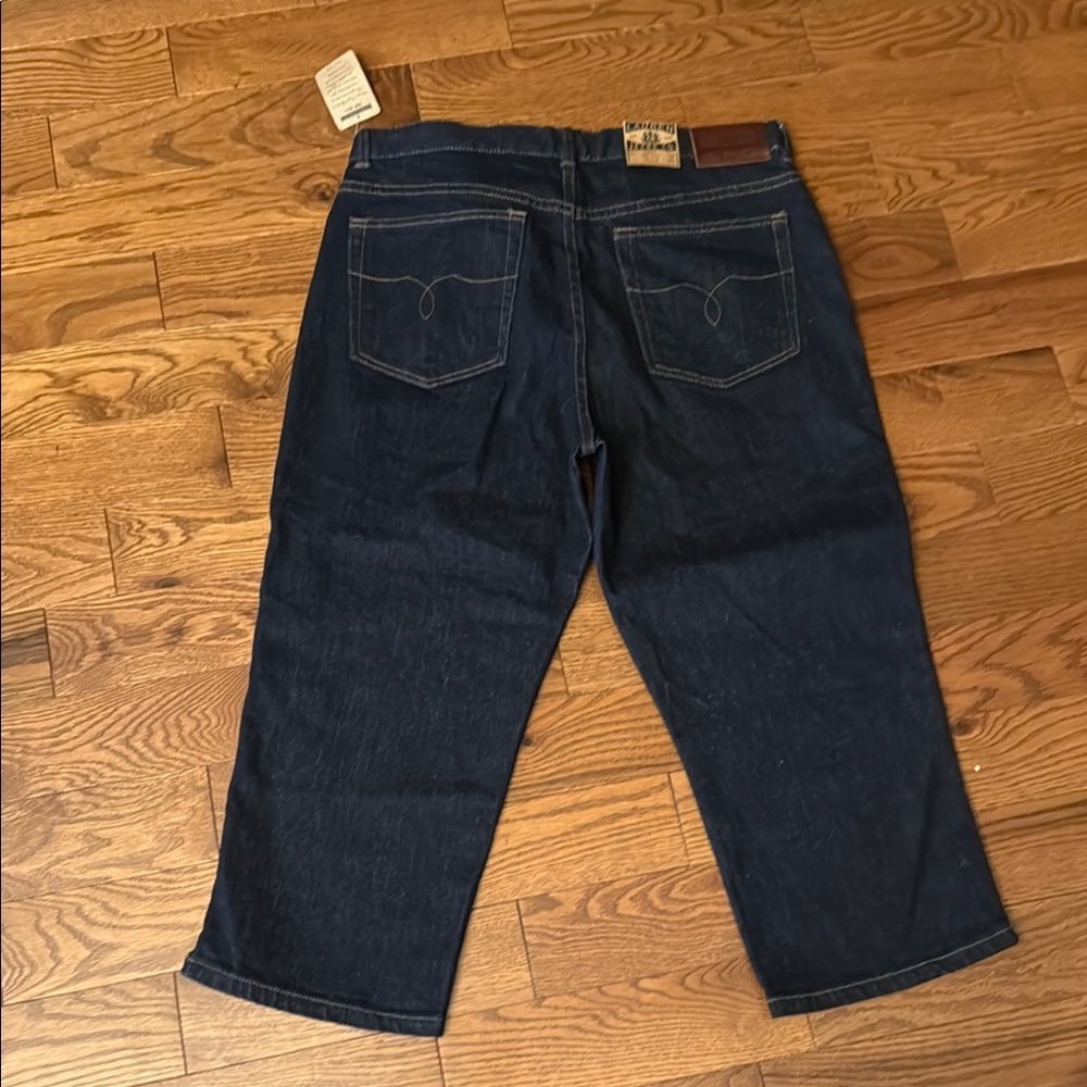 Women Dark Blue cropped Jeans - Picture 6 of 10